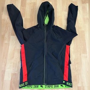 Black Nike running jacket